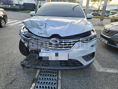 Photo 1 of 10: 2020 Mercedes-Benz XM3 Tce 260 — Korean insurance auction