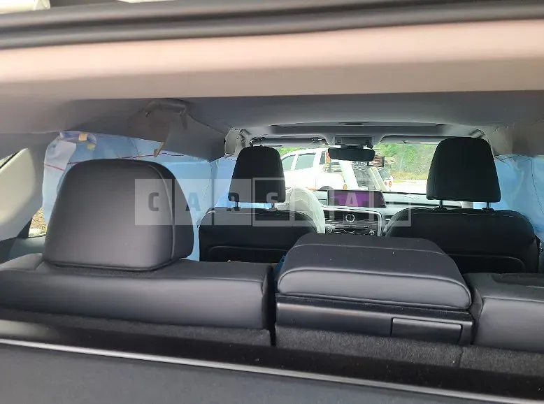 Photo 2 of 28: 2019 Lexus RX450h — Korean insurance auction