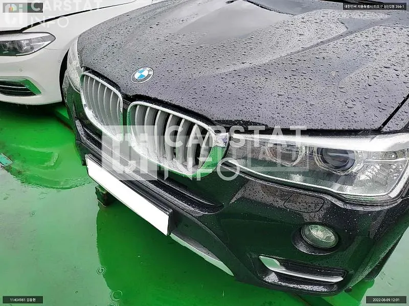 Photo 2 of 11: 2016 BMW X3 xDrive 20d, VIN WBAWZ5105G0S21127 — Korean insurance auction