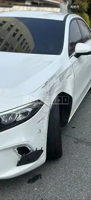 Photo 2 of 6: 2020 Mercedes-Benz A220 Sedan — Korean insurance auction