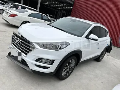 Photo 1 of 10: 2019 Hyundai Tucson 1.6, VIN KMHJ5817GKU943387 — Korean insurance auction