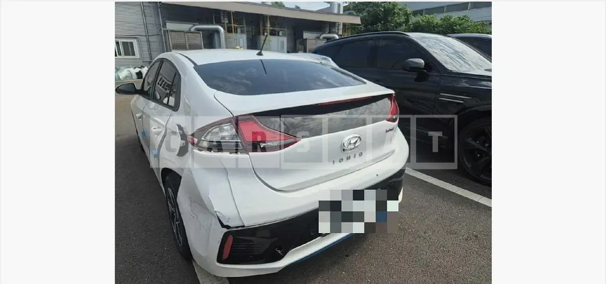 Photo 2 of 36: 2017 Hyundai IONIQ Hybrid — Korean insurance auction