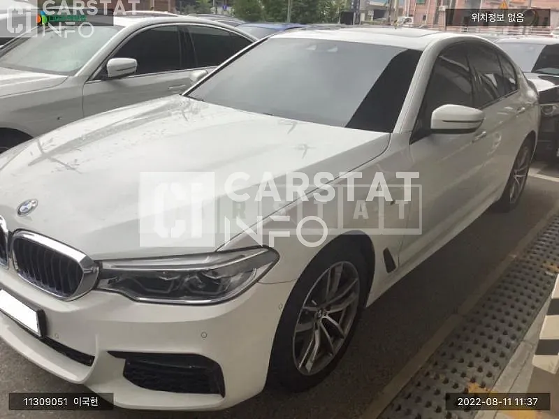 Photo 2 of 5: 2017 BMW 520d, VIN WBAJC3107HG993587 — Korean insurance auction