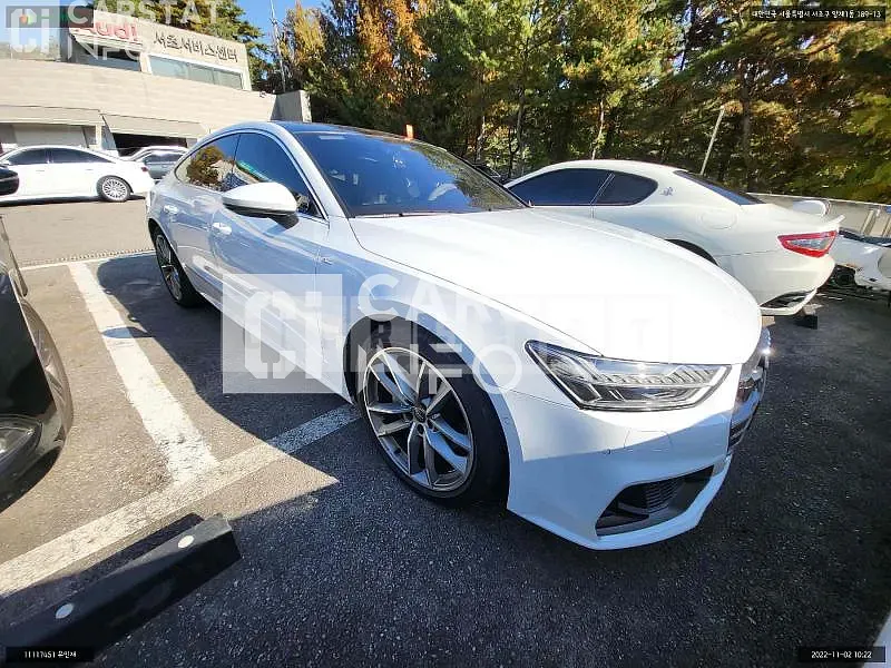 Photo 2 of 28: 2021 Audi A7 50 TDI quattro, VIN WAUZZZF27MN004532 — Korean insurance auction