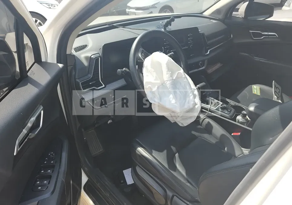 Photo 2 of 5: 2022 Kia Sportage, VIN KNAPT81BGNK059171 — Korean insurance auction