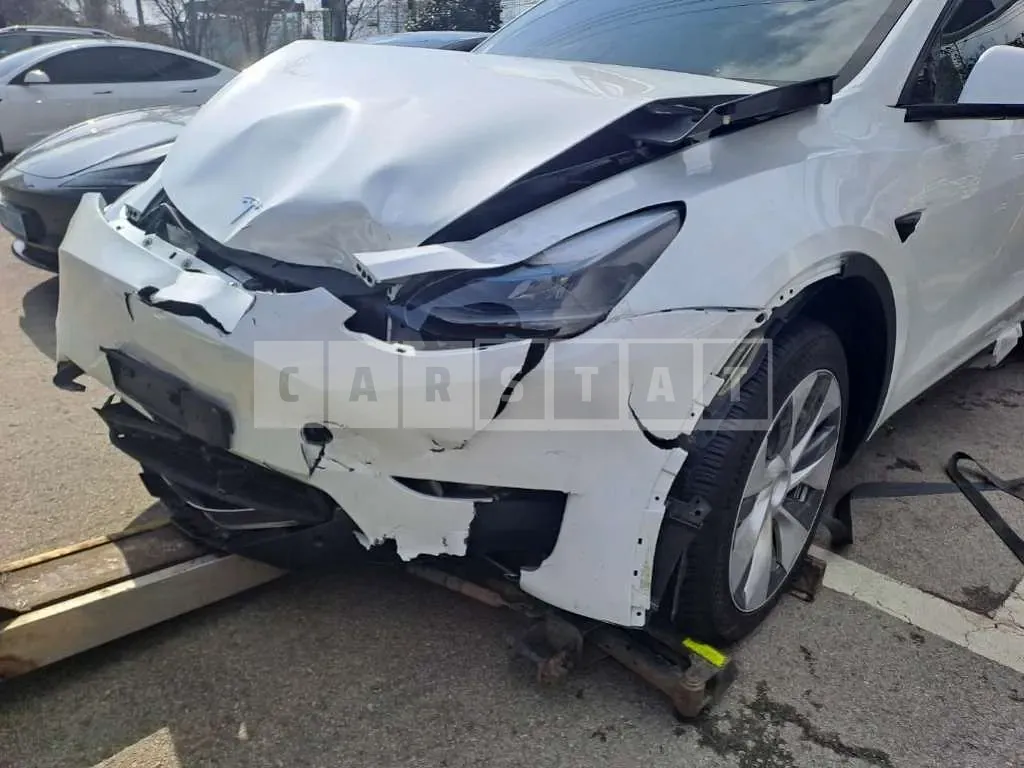 Photo 2 of 16: 2024 Tesla Model Y RWD — Korean insurance auction