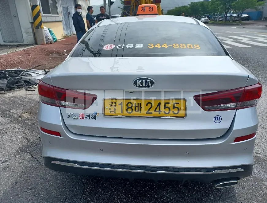 Photo 2 of 19: 2020 Kia K5, VIN KNAGU416BLA362107 — Korean insurance auction