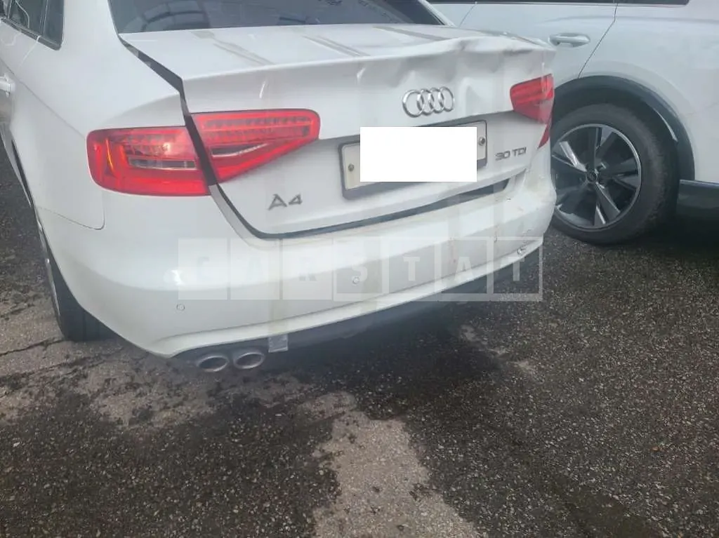 Photo 2 of 19: 2016 Audi A4 30 TDI, VIN WAUZZZ8K1GN011560 — Korean insurance auction