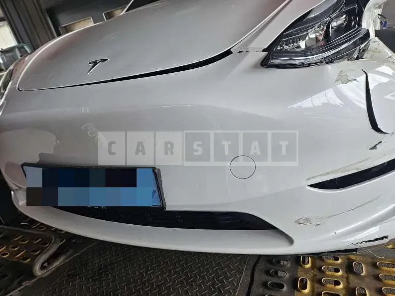 Photo 2 of 11: 2024 Tesla Model Y RWD — Korean insurance auction