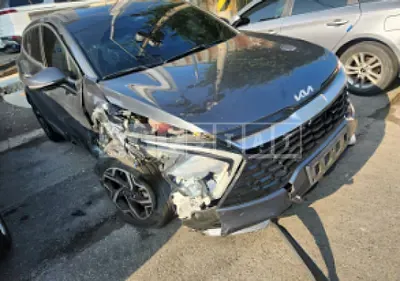 Photo 1 of 10: 2022 Kia Sportage — Korean insurance auction