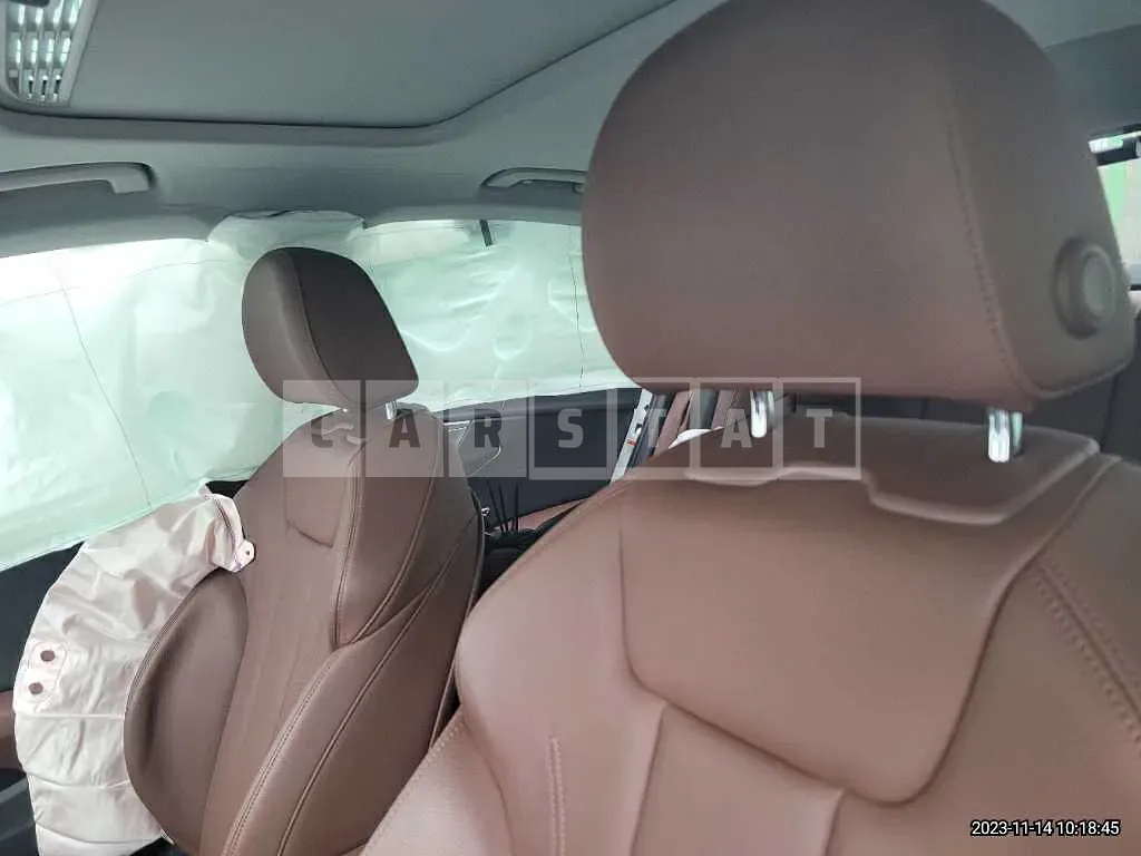 Photo 2 of 21: 2018 Audi A4 30 TDI, VIN WAUZZZF43JA167621 — Korean insurance auction