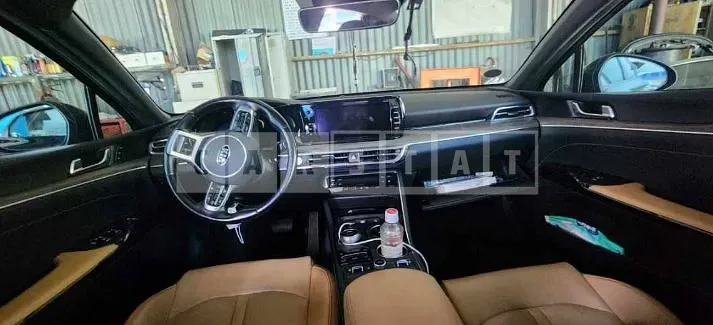 Photo 2 of 7: 2020 Kia K5 2.0 — Korean insurance auction