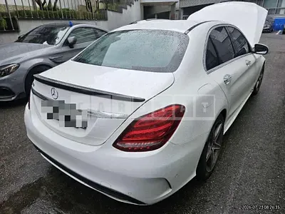 Photo 1 of 22: 2017 Mercedes-Benz C200 — Korean insurance auction