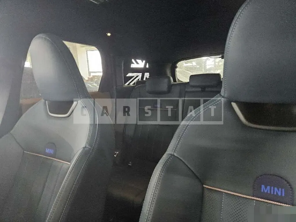 Photo 2 of 39: 2024 MINI Countryman S ALL4 — Korean insurance auction