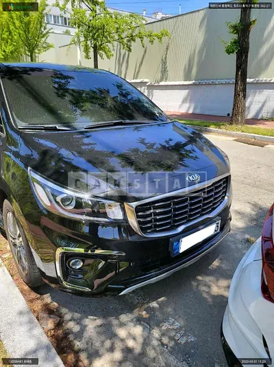 Photo 1 of 48: 2018 Kia Carnival, VIN KNAMB81ABKS466647 — Korean insurance auction