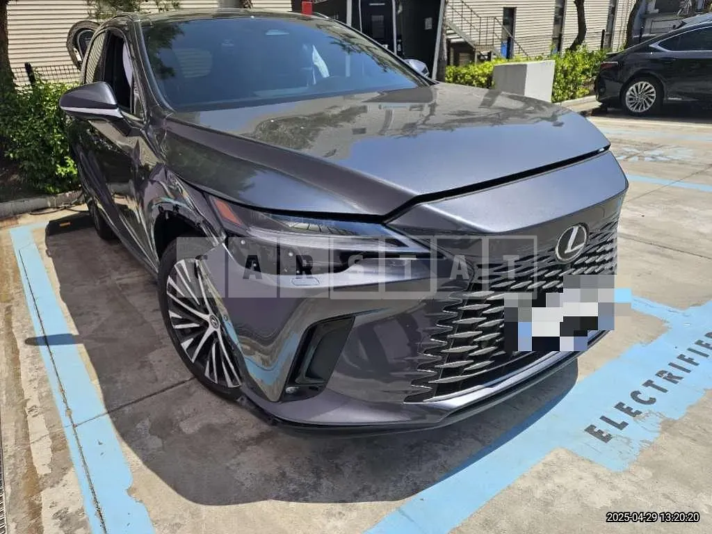 Photo 2 of 12: 2025 Lexus RX450h+ — Korean insurance auction