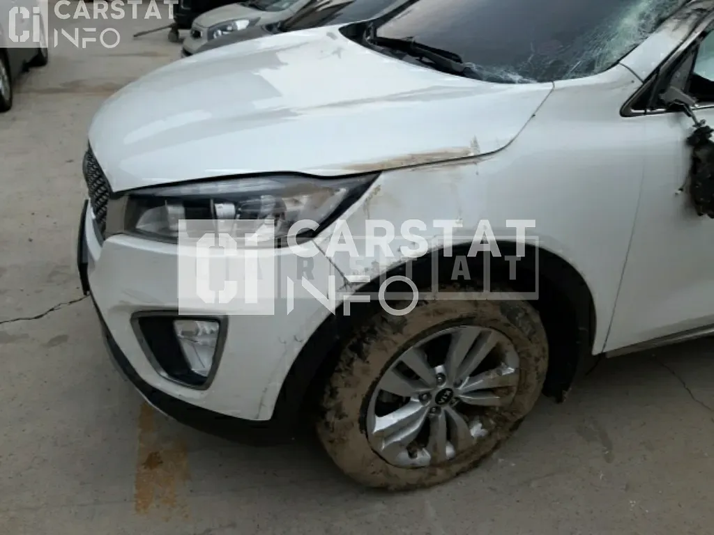 Photo 2 of 49: 2017 Kia Sorento 2.0 — Korean insurance auction