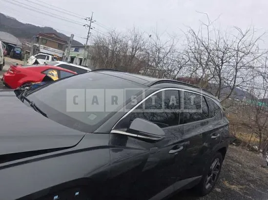 Photo 2 of 9: 2022 Hyundai Tucson, VIN KMHJE81BGNU084739 — Korean insurance auction
