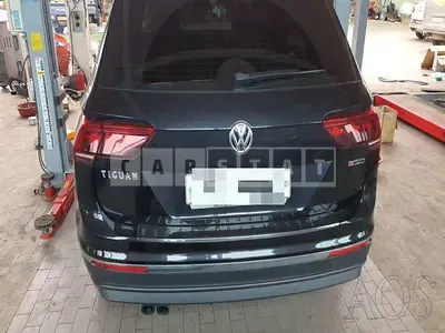 Photo 1 of 32: 2018 Volkswagen Tiguan 2.0 TDI 4MOTION, VIN WVGZZZ5NZJW965897 — Korean insurance auction