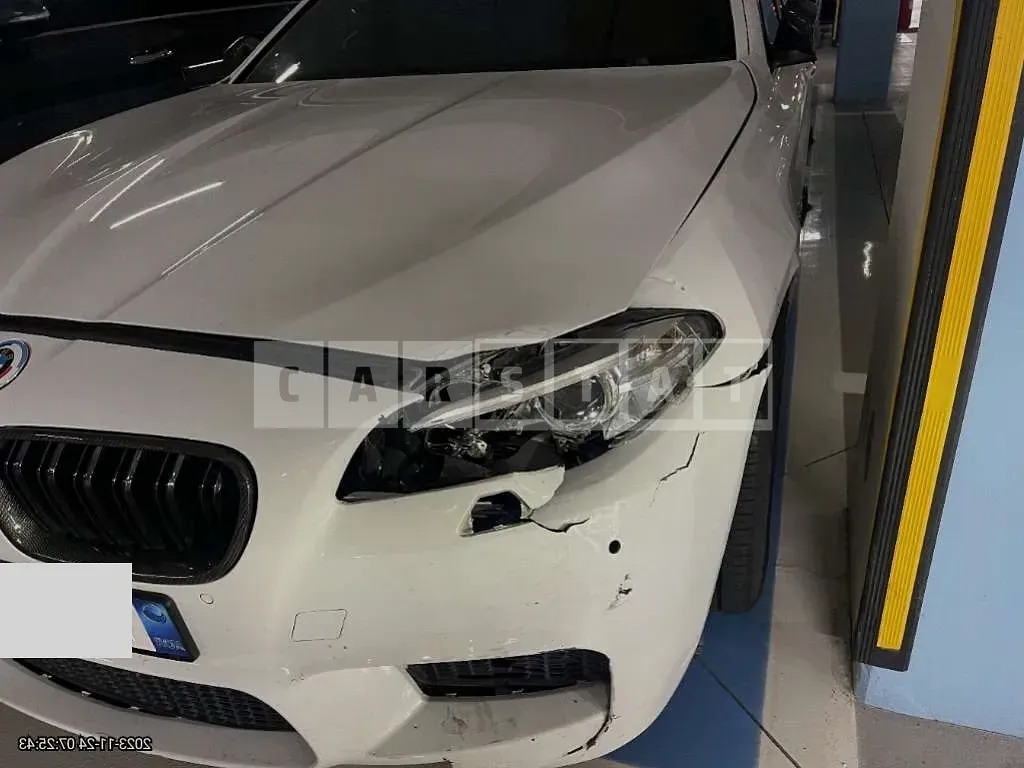 Photo 3 of 3: 2015 BMW 520d, VIN WBA5E5108FG055036 — Korean insurance auction