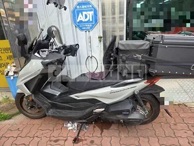 Photo 1 of 33: 2025 Honda (Two-Wheel) Forza 350 — Korean insurance auction