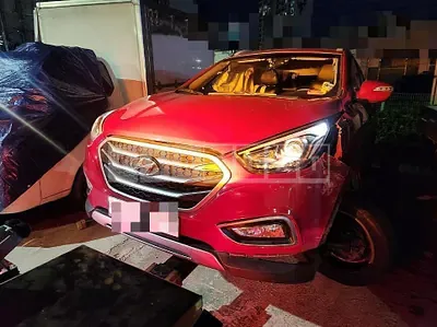 Photo 1 of 3: 2015 Hyundai Tucson ix, VIN KMHJT81VBFU050290 — Korean insurance auction