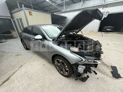 Photo 1 of 27: 2022 Kia K5 — Korean insurance auction