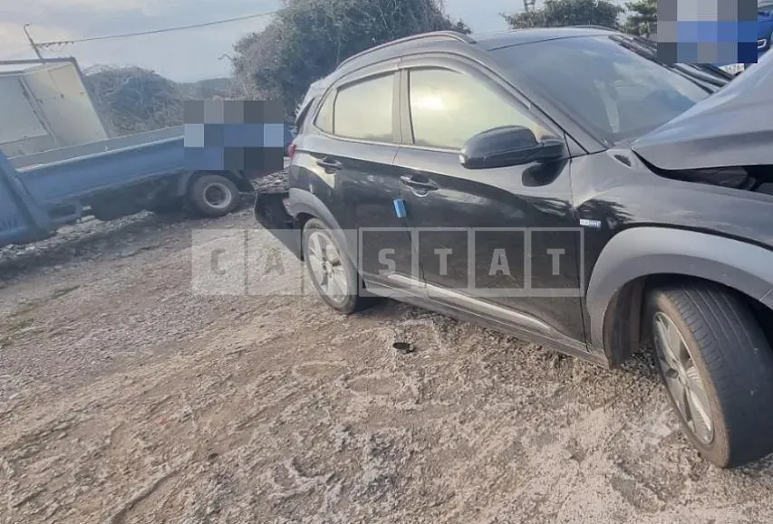 Photo 2 of 10: 2019 Hyundai Kona Electric, VIN KMHK381GFKU053140 — Korean insurance auction