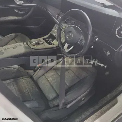 Photo 1 of 9: 2017 Mercedes-Benz E300, VIN WDDZF4JB8HA043560 — Korean insurance auction