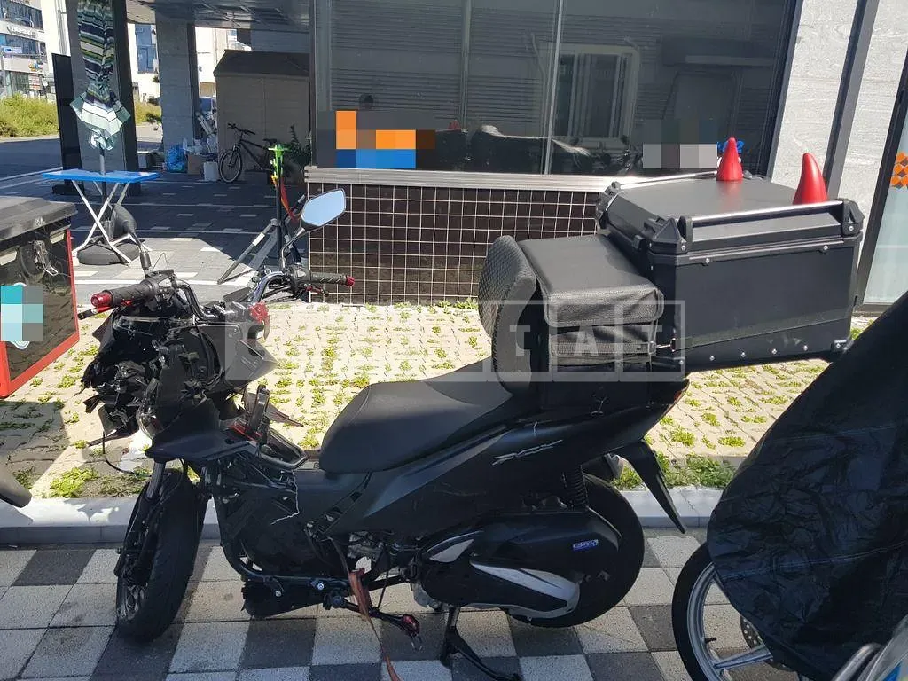 Photo 2 of 24: 2024 Honda (Two-Wheel) PCX125 — Korean insurance auction