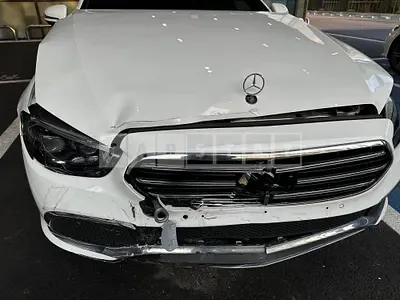 Photo 1 of 27: 2022 Mercedes-Benz E250, VIN W1KZF4FB2NB022914 — Korean insurance auction