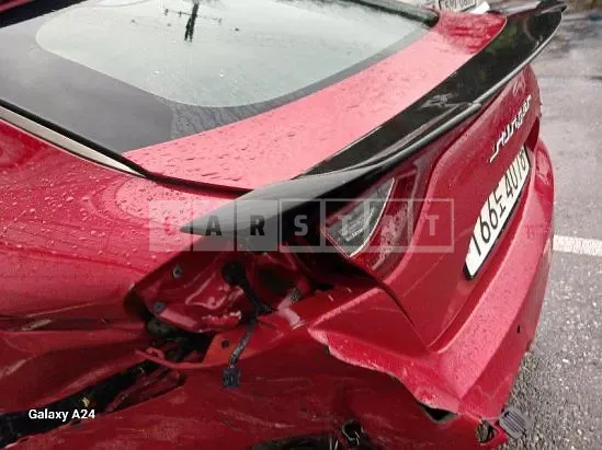 Photo 2 of 10: 2019 Kia Stinger — Korean insurance auction