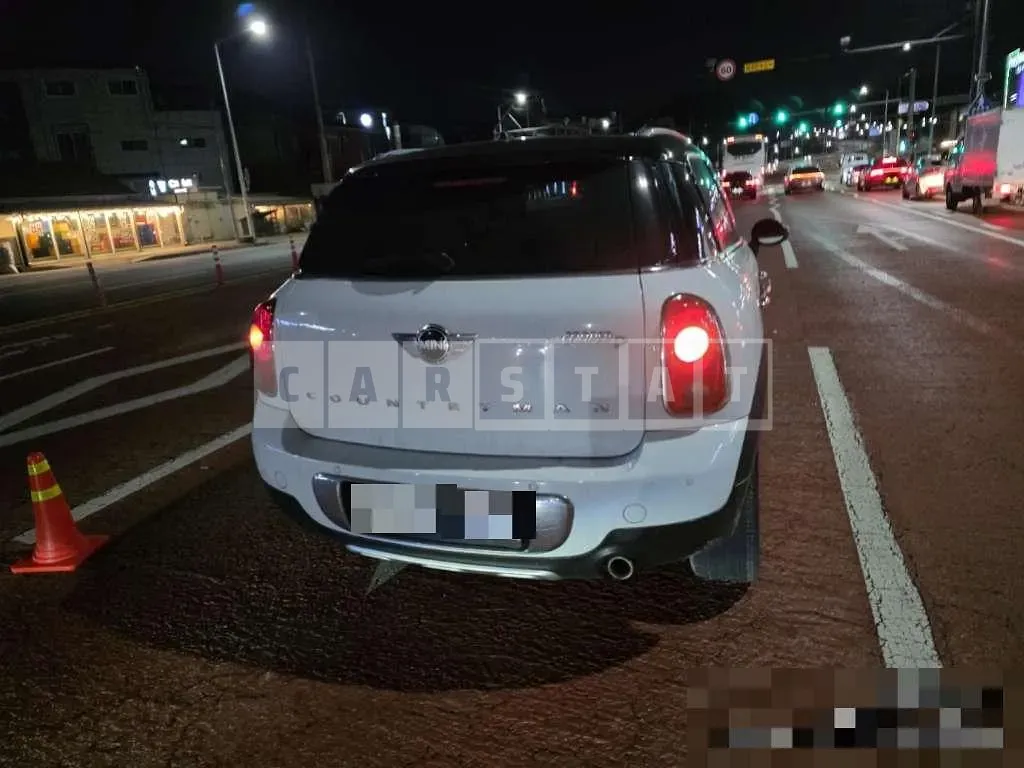 Photo 2 of 13: 2015 MINI Cooper D Countryman ALL4 — Korean insurance auction