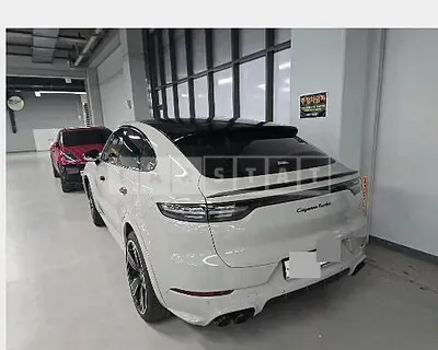 Photo 1 of 13: 2020 Porsche Cayenne Turbo Coupe — Korean insurance auction
