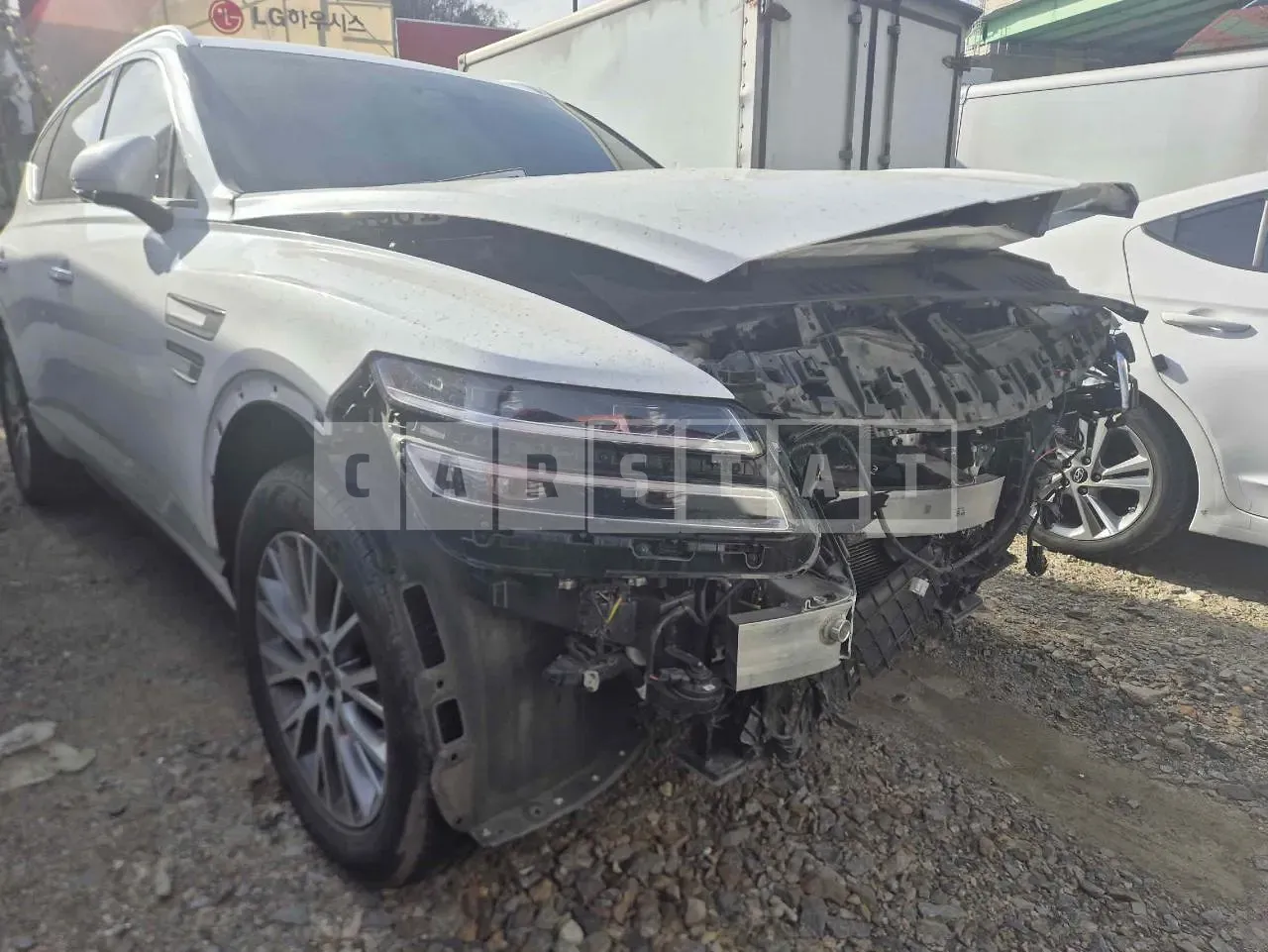 Photo 2 of 24: 2023 Genesis GV80, VIN KMTHA81BDPU164075 — Korean insurance auction