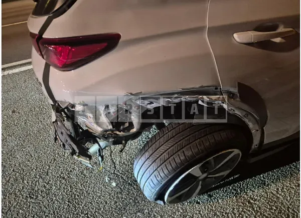 Photo 2 of 9: 2019 Hyundai Kona — Korean insurance auction