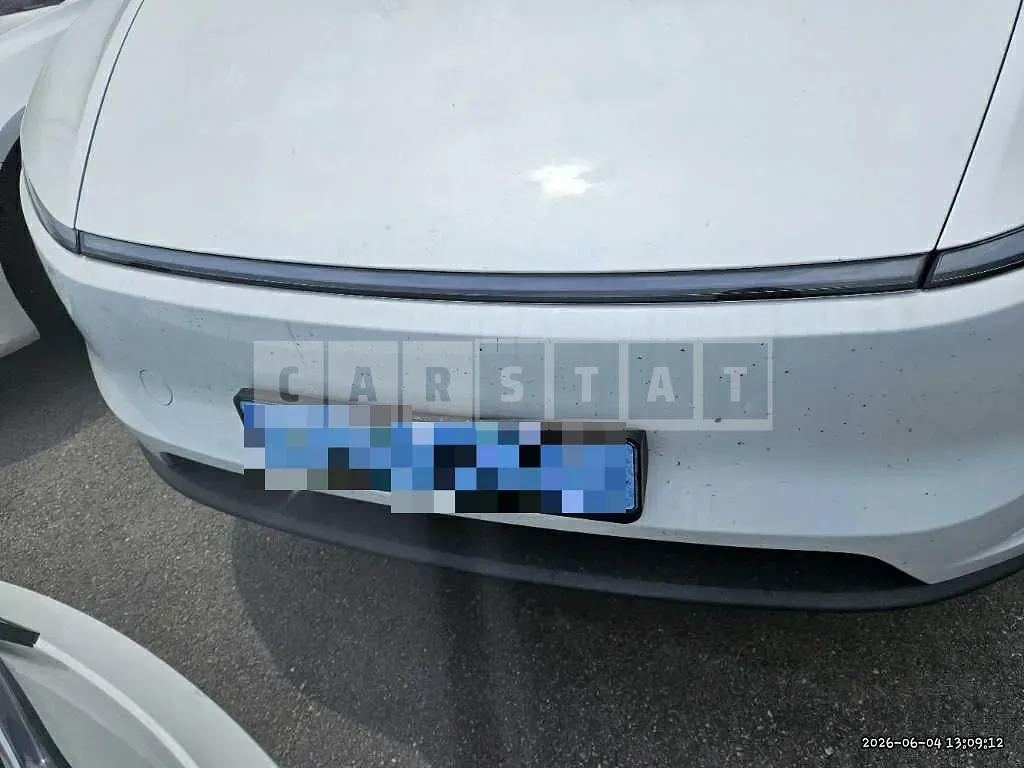 Photo 2 of 24: 2026 Tesla Model Y Premium RWD — Korean insurance auction