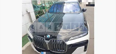 Photo 1 of 37: 2025 BMW 740i xDrive — Korean insurance auction