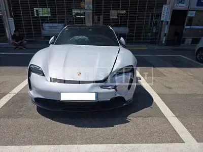 Photo 1 of 19: 2022 Porsche Taycan (High) — Korean insurance auction