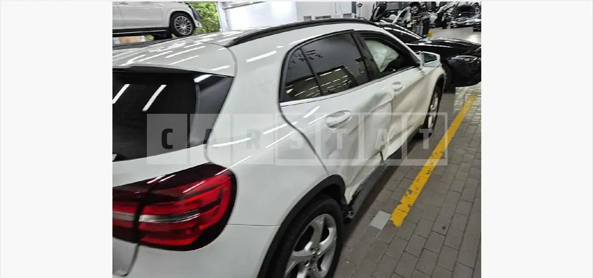 Photo 2 of 12: 2019 Mercedes-Benz GLA220 — Korean insurance auction