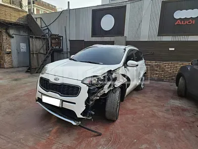 Photo 1 of 15: 2015 Kia Sportage, VIN KNAPM813BGK007055 — Korean insurance auction