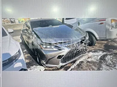 Photo 1 of 7: 2021 Lexus ES300h, VIN JTHBA1C19M2005013 — Korean insurance auction