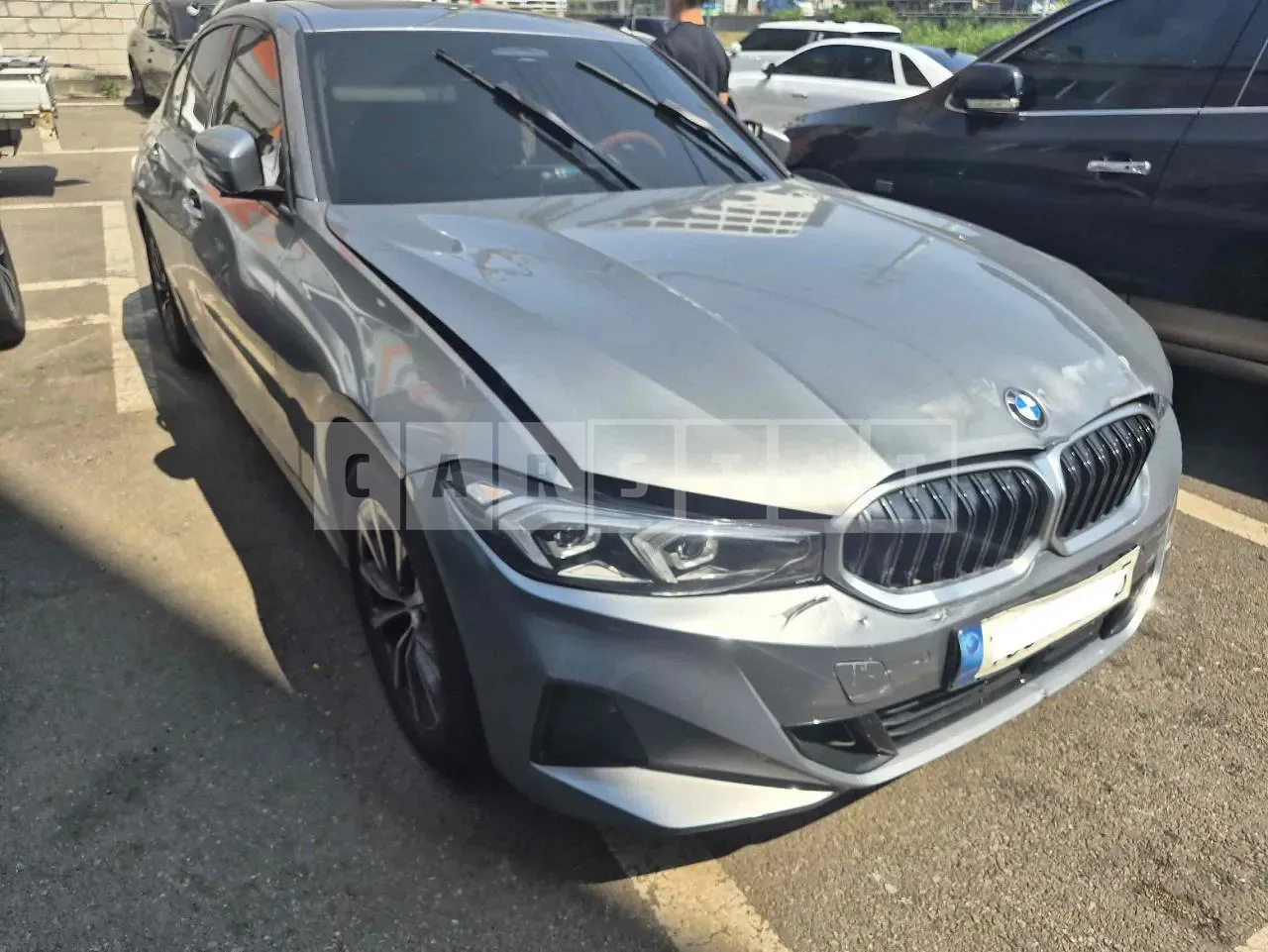 Photo 2 of 8: 2023 BMW 320i, VIN WBA61FS0XPFP35158 — Korean insurance auction