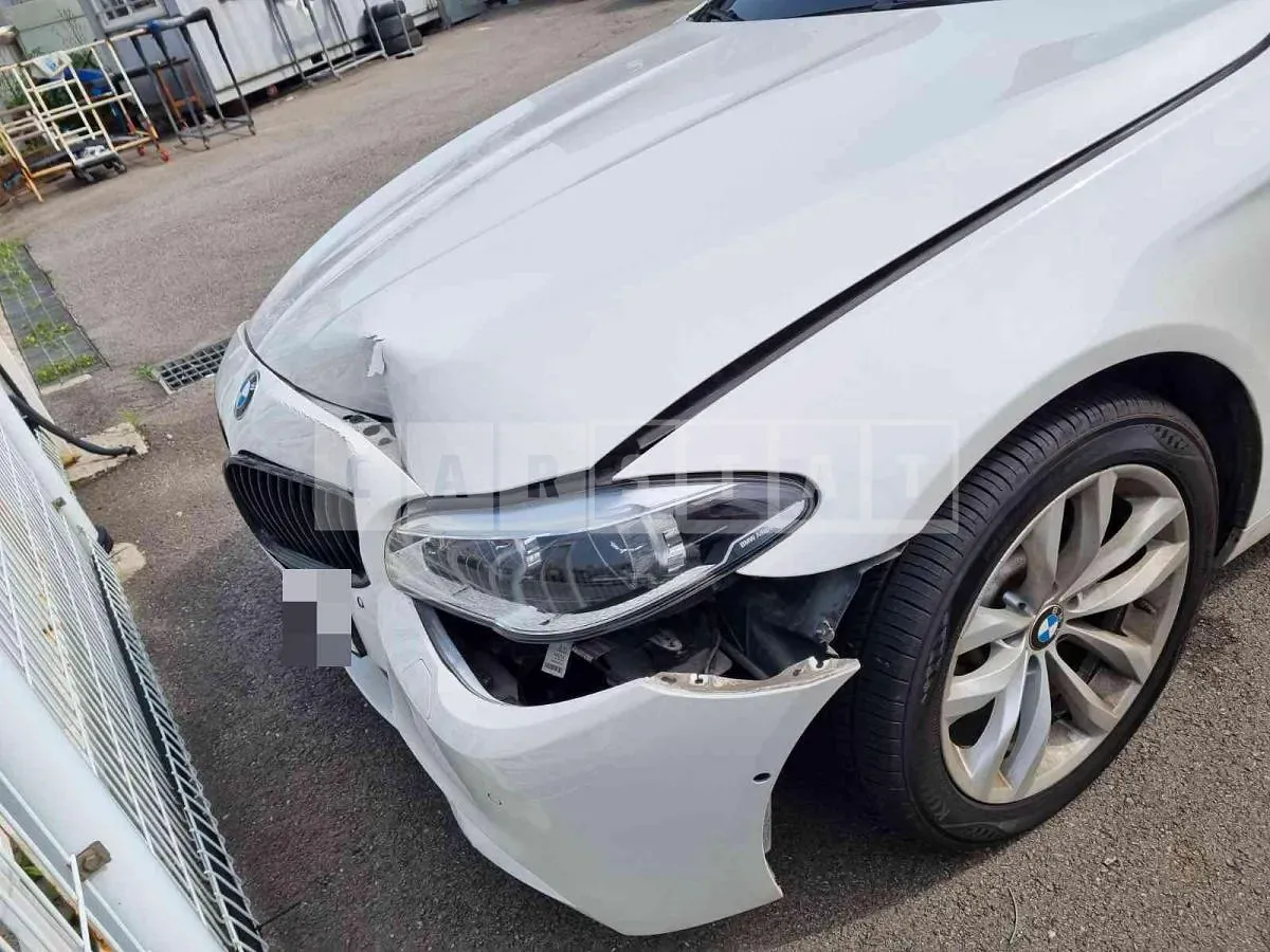 Photo 2 of 6: 2016 BMW 520d, VIN WBA5E5108GG072078 — Korean insurance auction
