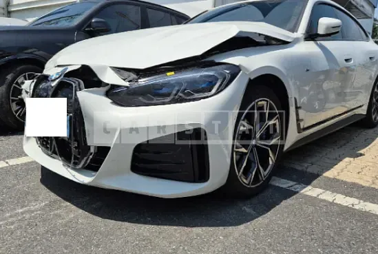 Photo 2 of 26: 2024 BMW i4 eDrive40 — Korean insurance auction