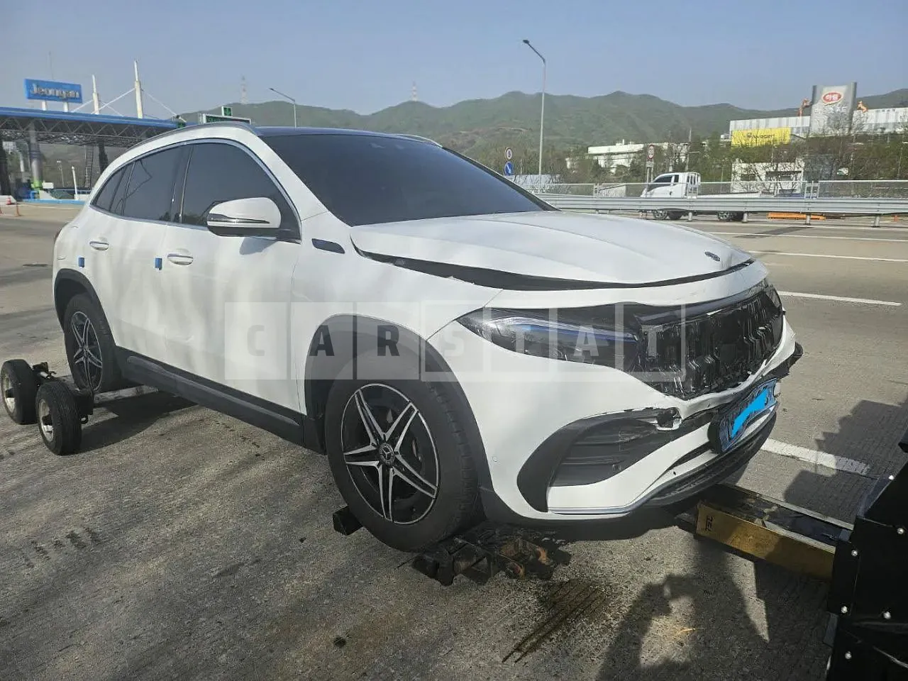 Photo 2 of 8: 2022 Mercedes-Benz EQA 250, VIN W1N9N0BB5NJ034677 — Korean insurance auction