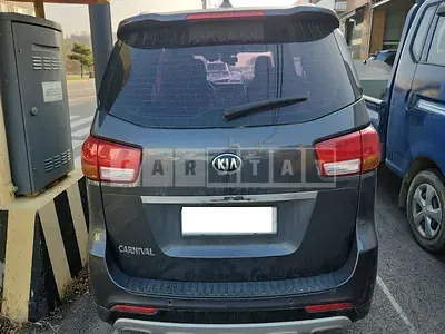 Photo 1 of 28: 2016 Kia Carnival, VIN KNAMB81ABGS127639 — Korean insurance auction