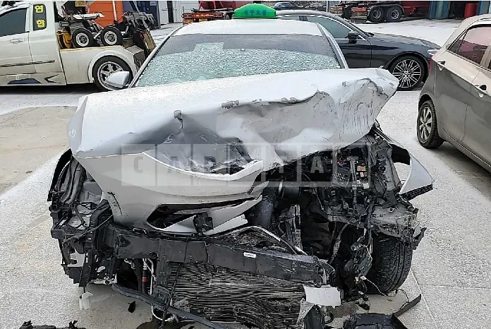 Photo 2 of 9: 2020 Kia K5, VIN KNAGU416BLA372866 — Korean insurance auction
