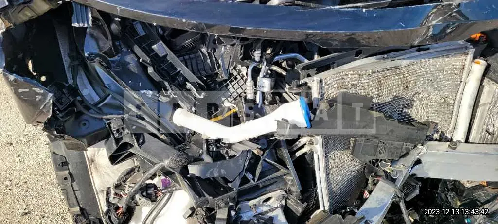 Photo 2 of 29: 2022 Kia Sorento, VIN KNARJ81GBNA090208 — Korean insurance auction