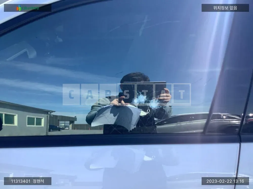 Photo 2 of 16: 2021 Hyundai IONIQ 5, VIN KMHKR81AFNU014903 — Korean insurance auction